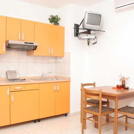 Appartement With A Parking Space Hvar - 4593