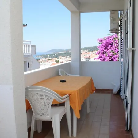 Appartement With A Parking Space Hvar - 4593